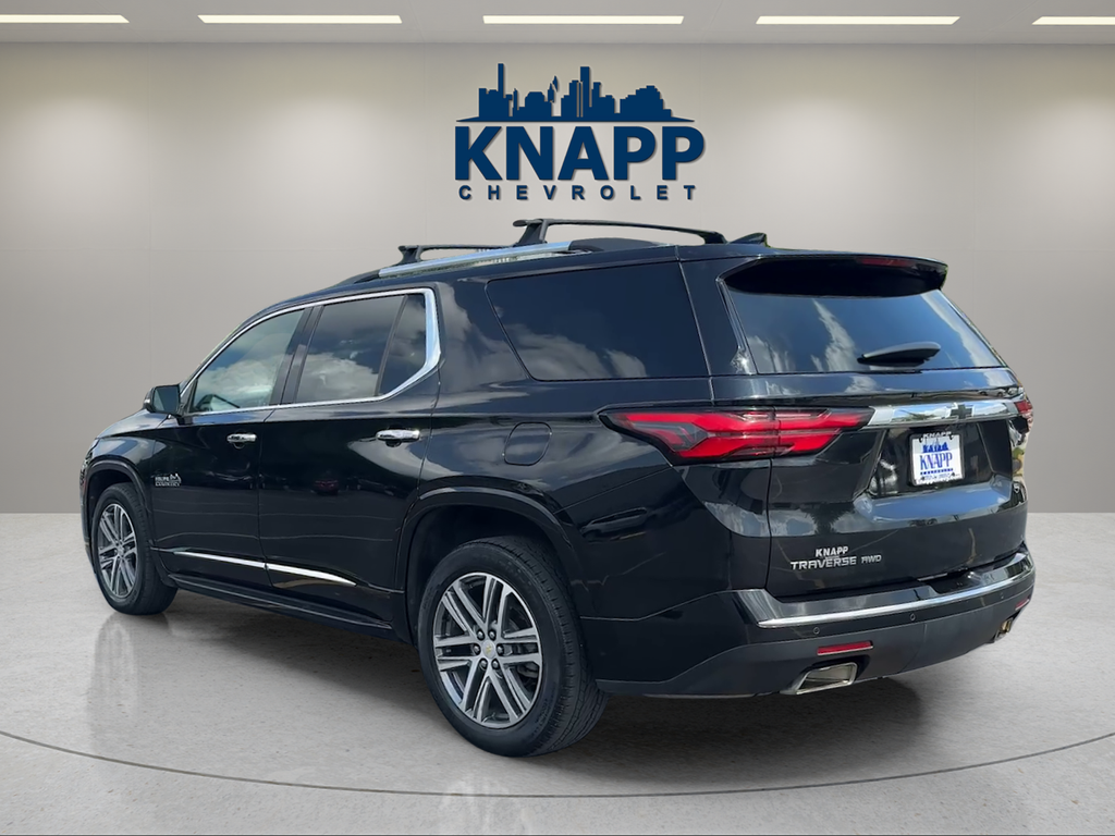 2022 Chevrolet Traverse — rear three-quarter view